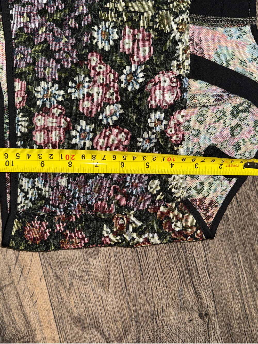 SHEIN Black Floral Lace-Up Corset Crop Top tapestry style - Picture 4 of 5